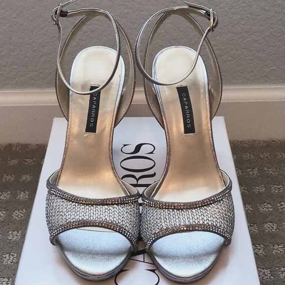 Metallic platforms - Picture 2 of 5